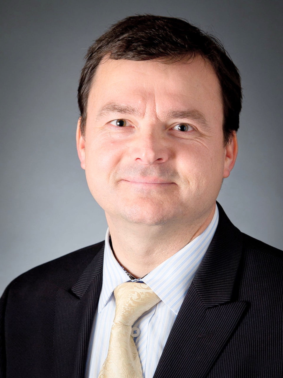 Daniel_Okhotin